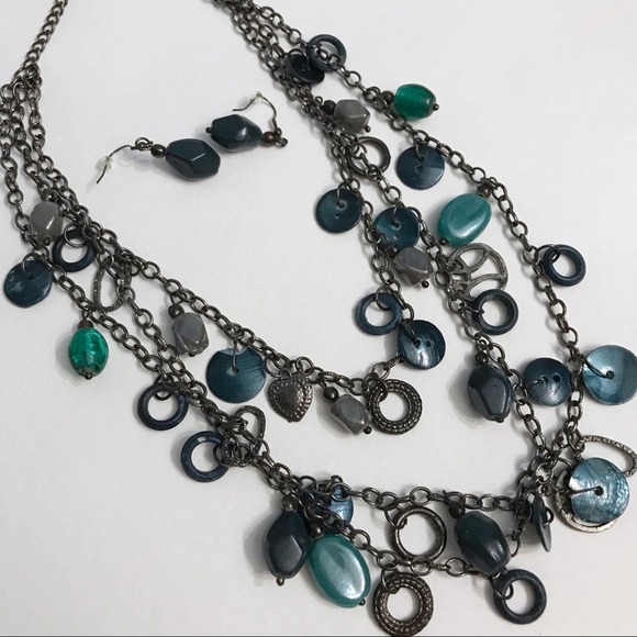 🧁LAST CHANCE Stones & Metal Necklace & Earrings - Picture 2 of 8